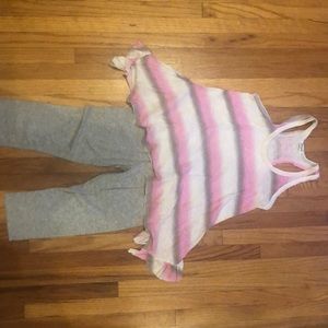 SPLENDID Tank and Capri set